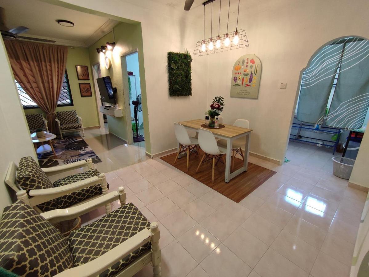 Mini Green Homestay Kulai Exterior photo