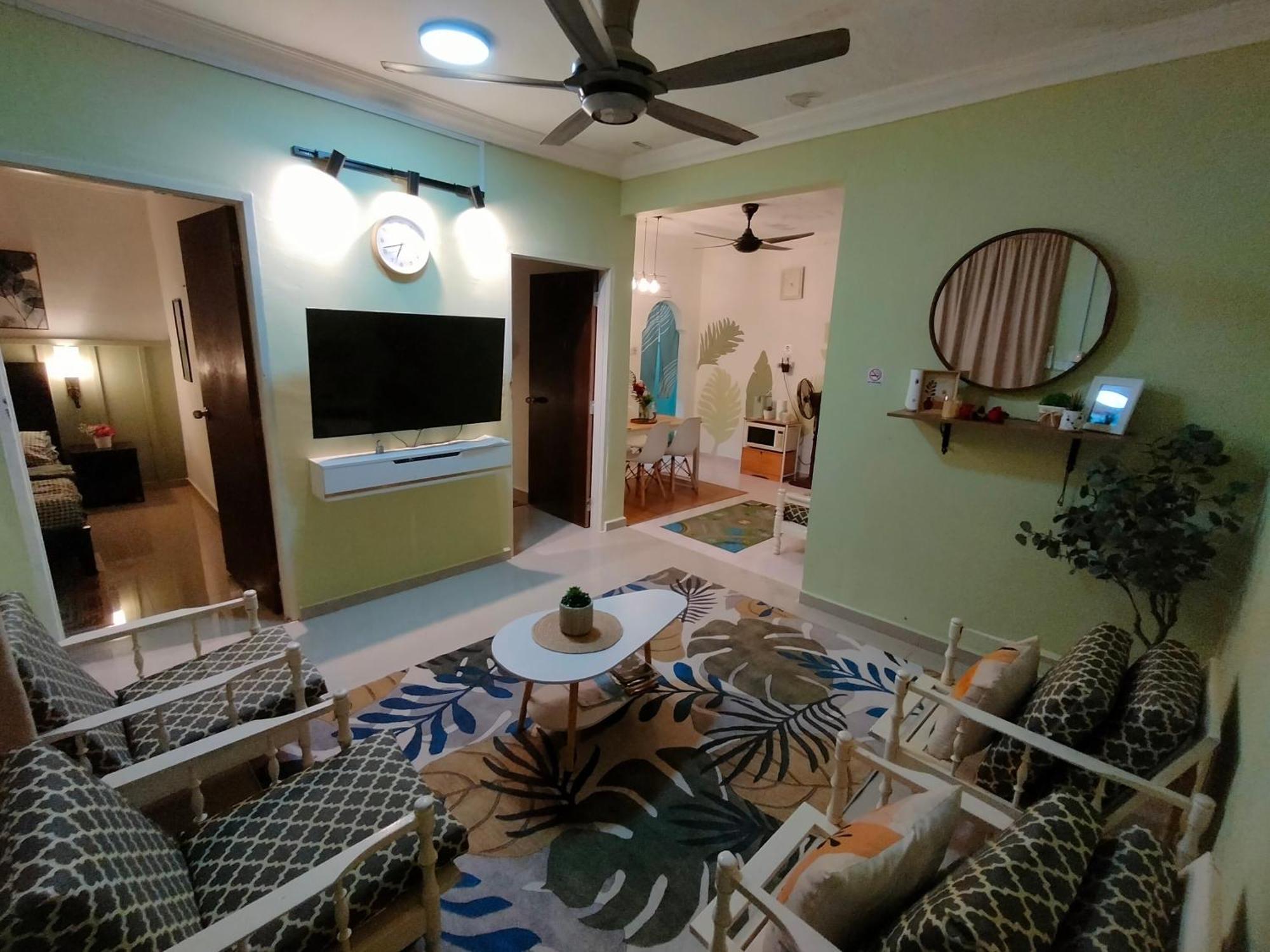 Mini Green Homestay Kulai Exterior photo